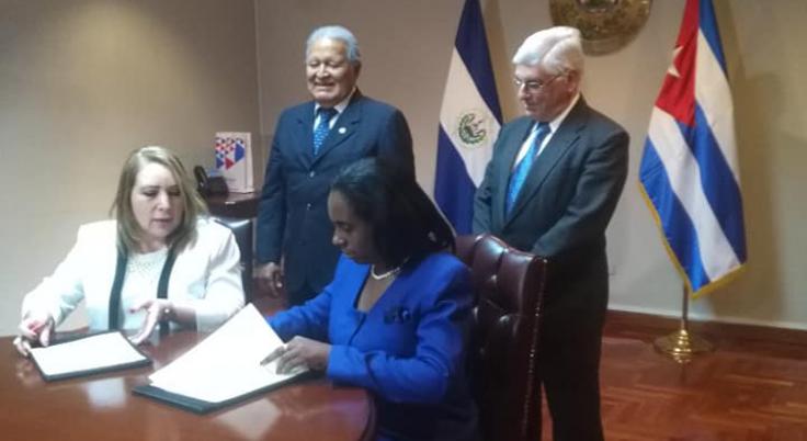 El Salvador y Cuba suscribieron un acuerdo para garantizar beneficios arancelarios mutuos. Foto tomada de ProCuba