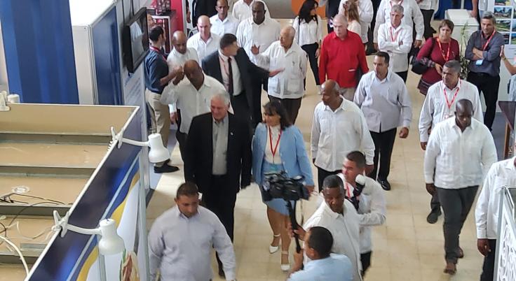 Visita el pabellón de la ZED Mariel Primer Secretario del Partido Comunista de Cuba y Presidente de la República Miguel Díaz-Canel Bermúdez.