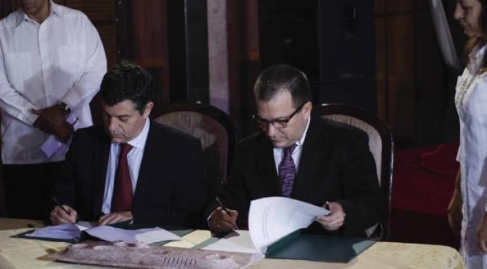 Sesiona en La Habana foro empresarial Cuba-Portugal