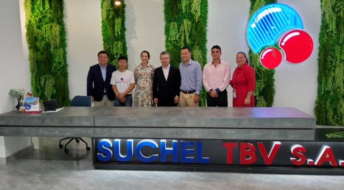 La Oficina de la Zona Especial de Desarrollo Mariel recibe a directivos del periódico vietnamita Nhan Dan, acompañados por sus homólogos del Periódico Granma