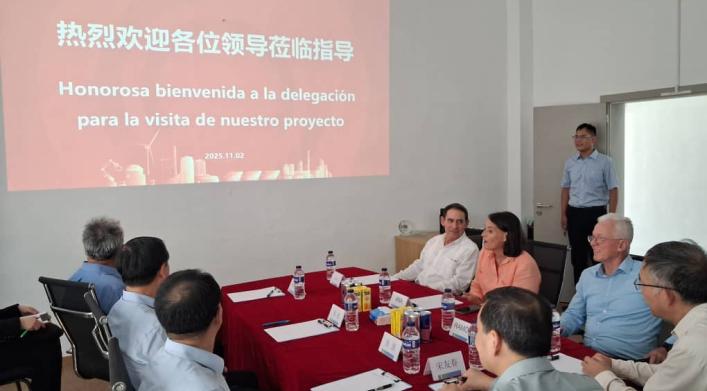 La Oficina de la Zona Especial de Desarrollo Mariel recibe a Ministro de Vivienda y Desarrollo Urbano-Rural de la República Popular China