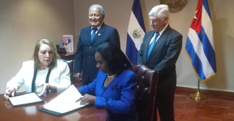El Salvador y Cuba suscribieron un acuerdo para garantizar beneficios arancelarios mutuos. Foto tomada de ProCuba