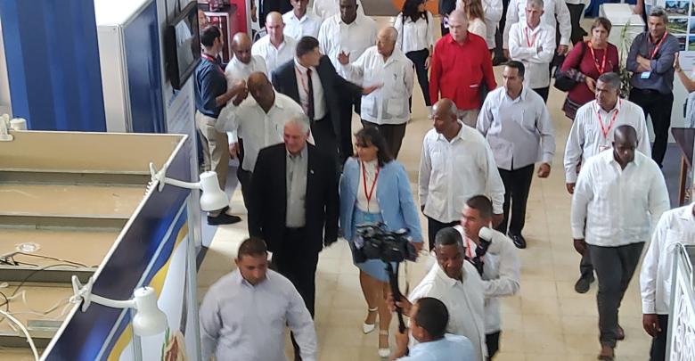 Visita el pabellón de la ZED Mariel Primer Secretario del Partido Comunista de Cuba y Presidente de la República Miguel Díaz-Canel Bermúdez.