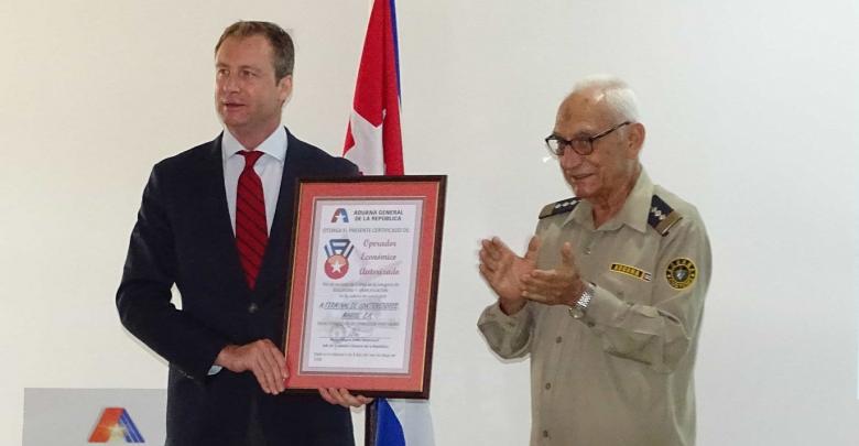 La Aduana General de la República de Cuba otorgó a la Terminal de Contenedores de Mariel el certificado que la acredita como Operador Económico Autorizado