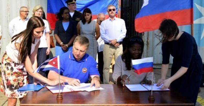 Rusia entrega a Cuba donativo para damnificados por el huracán Irma. Foto: Roberto Garaicoa/ Cubadebate.